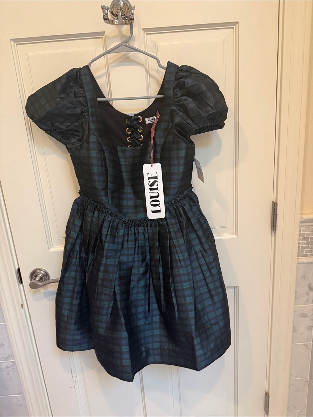 Louise Womens Black and Dark Green Plaid Puff Sleeve Formal Dress